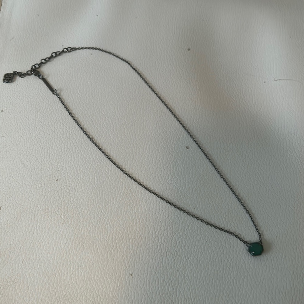 Kendra Scott Green Stone/Black metal Necklace